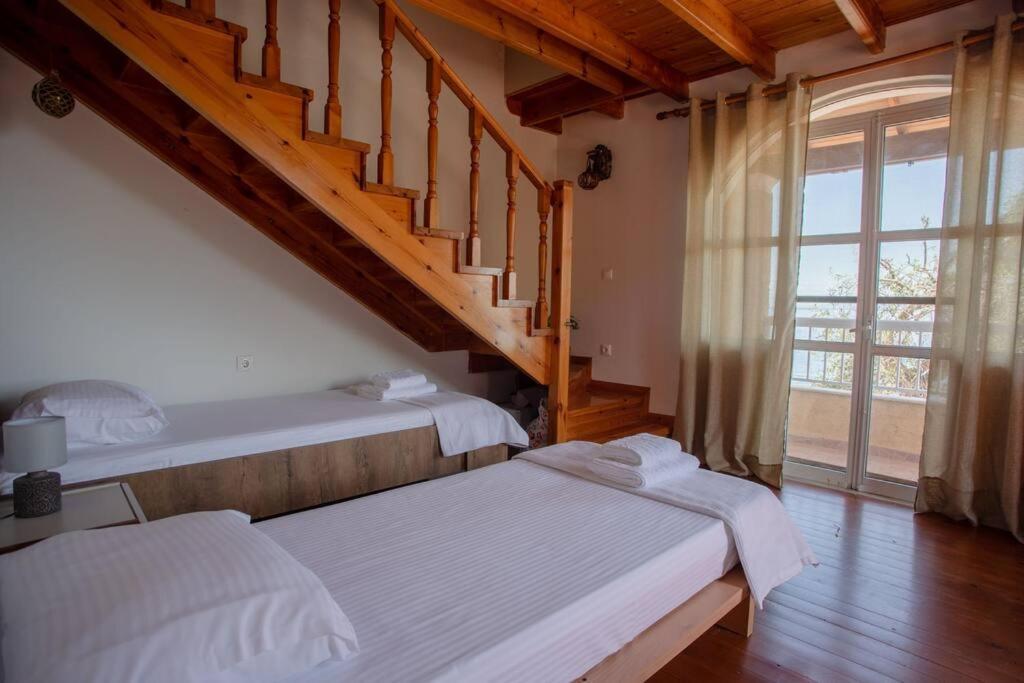 Kohyli Beachfront House Agia Pelagia Chlomou Екстериор снимка