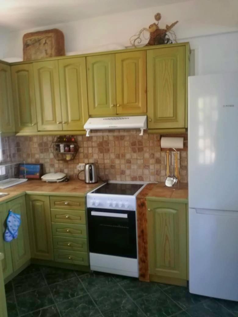 Kohyli Beachfront House Agia Pelagia Chlomou Екстериор снимка