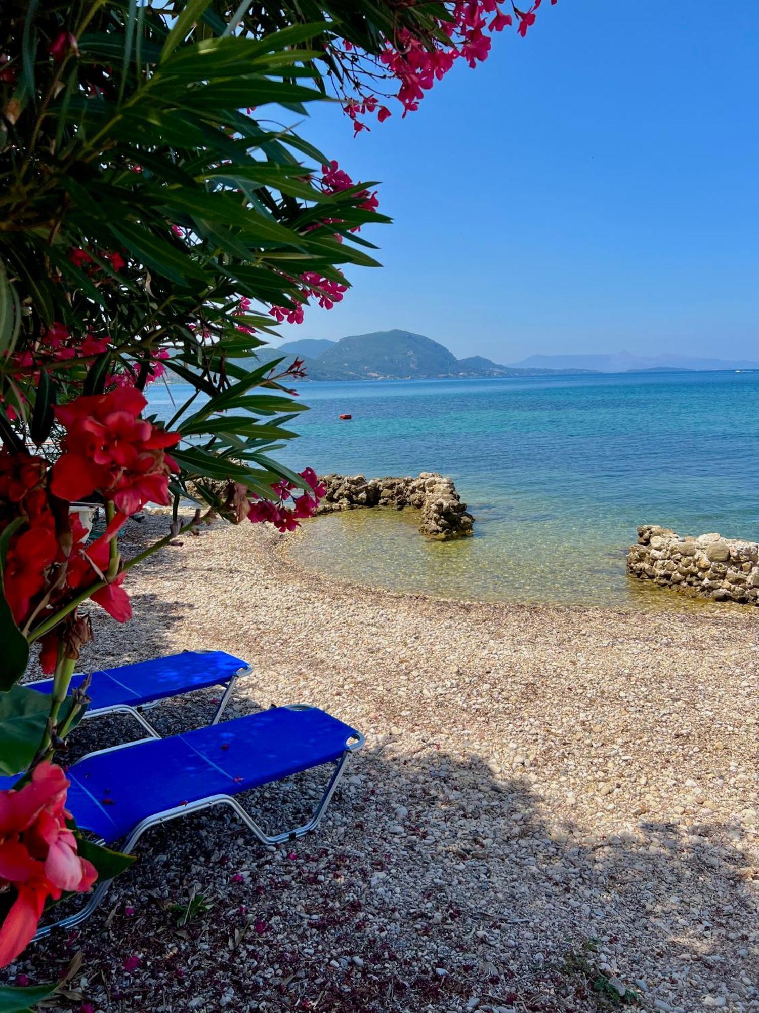 Kohyli Beachfront House Agia Pelagia Chlomou Екстериор снимка
