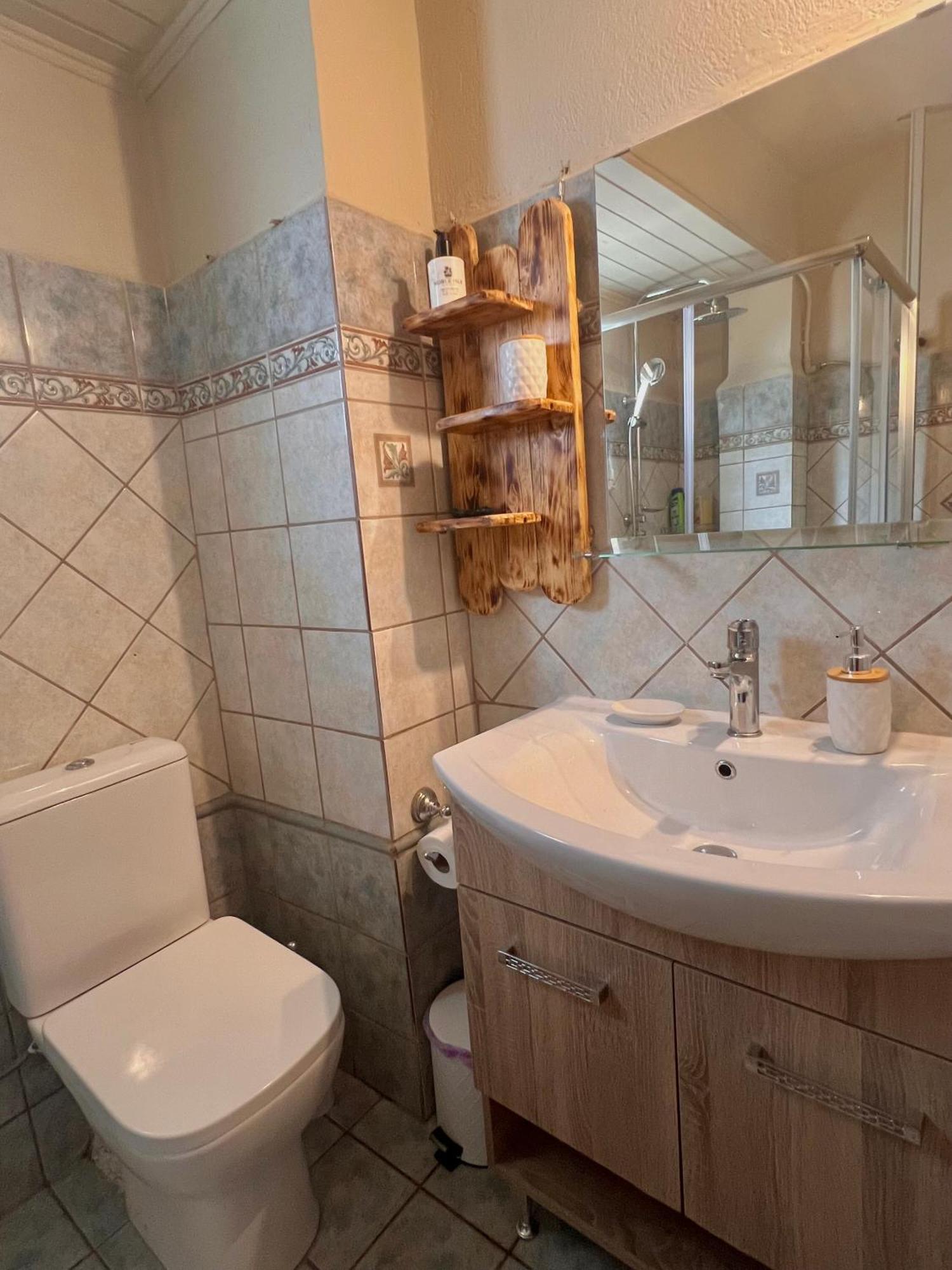 Kohyli Beachfront House Agia Pelagia Chlomou Екстериор снимка