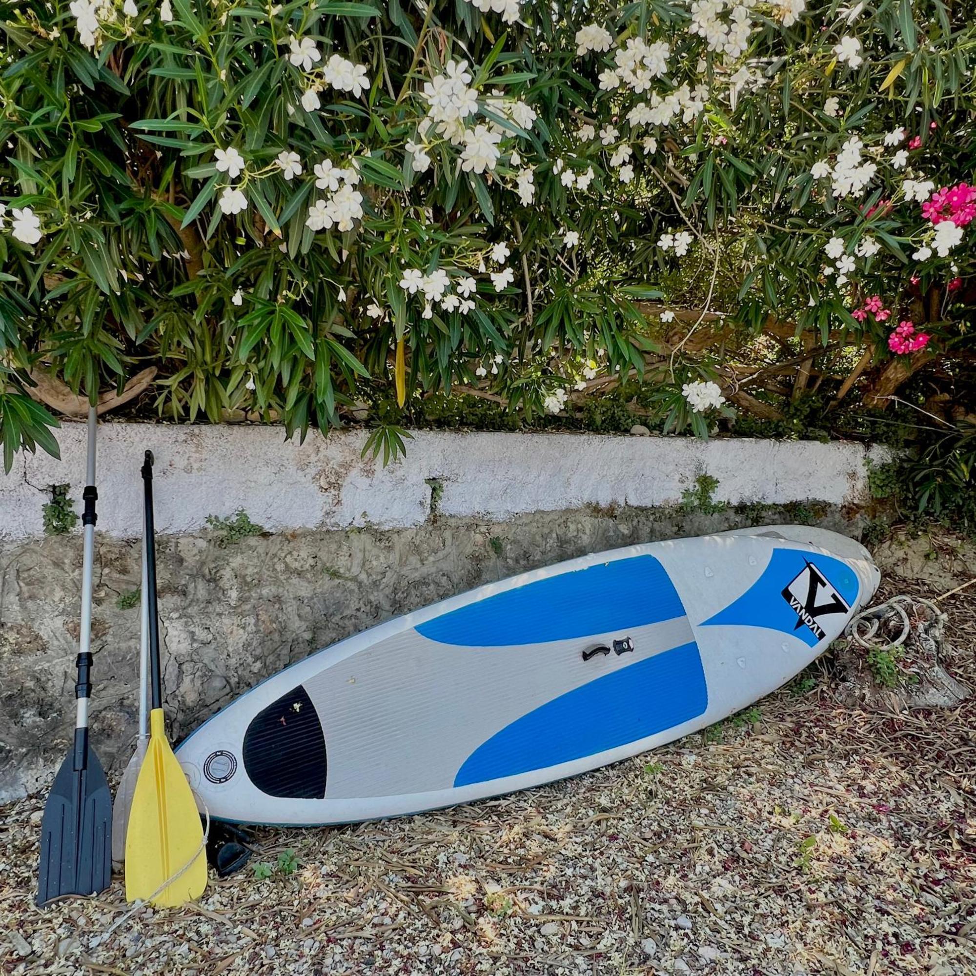 Kohyli Beachfront House Agia Pelagia Chlomou Екстериор снимка