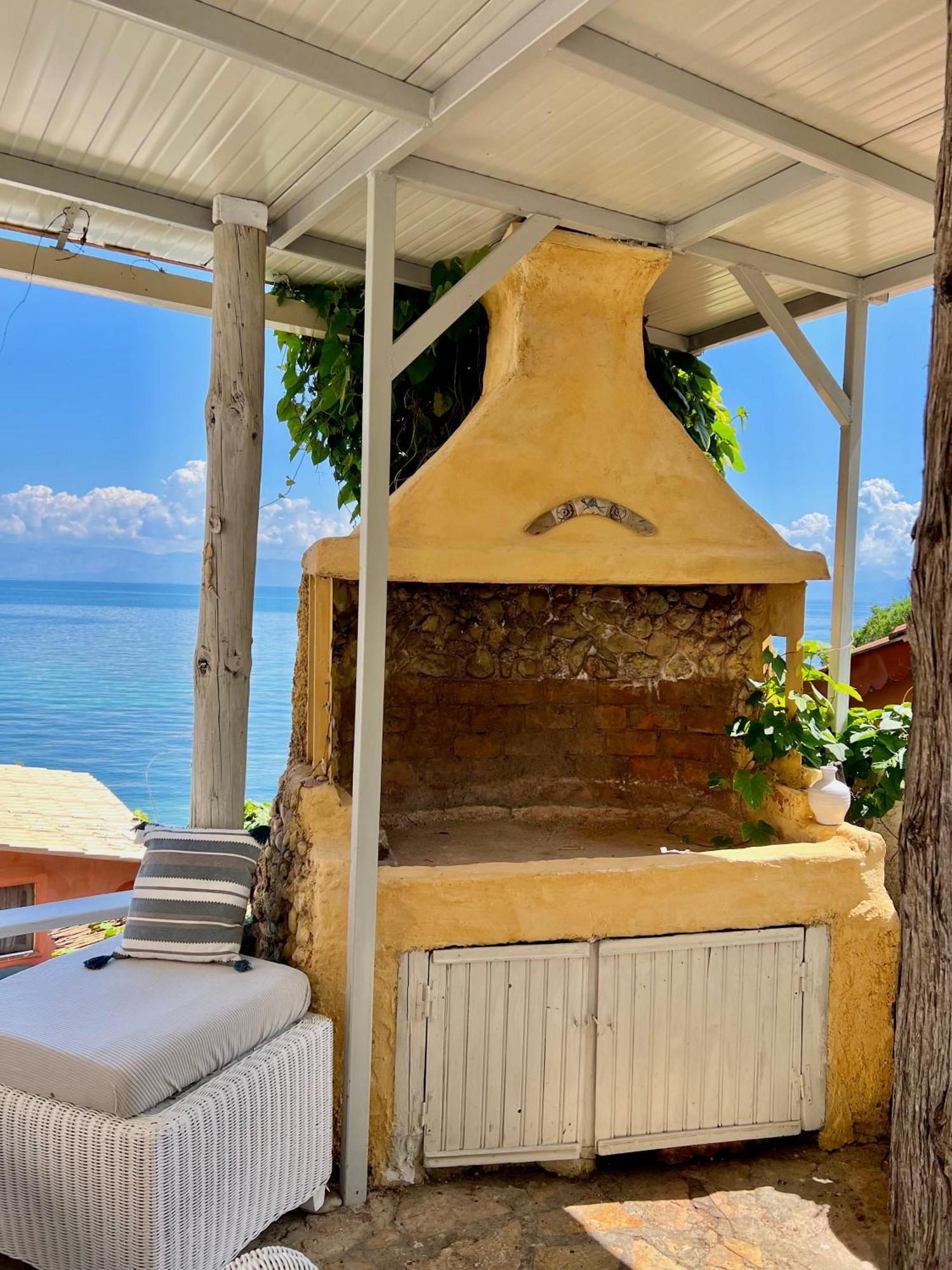 Kohyli Beachfront House Agia Pelagia Chlomou Екстериор снимка