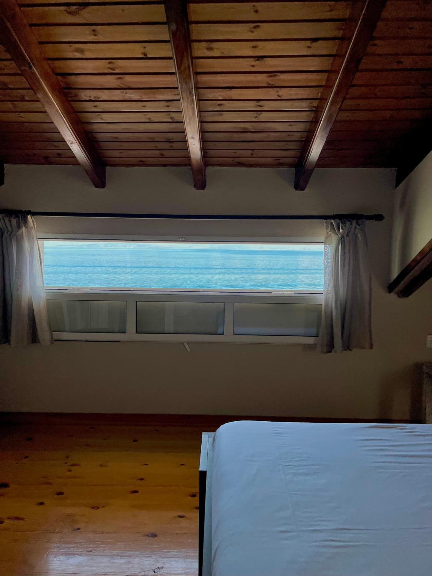 Kohyli Beachfront House Agia Pelagia Chlomou Екстериор снимка