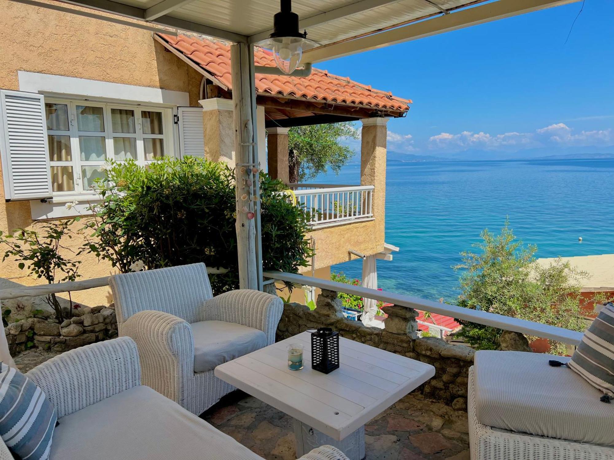 Kohyli Beachfront House Agia Pelagia Chlomou Екстериор снимка