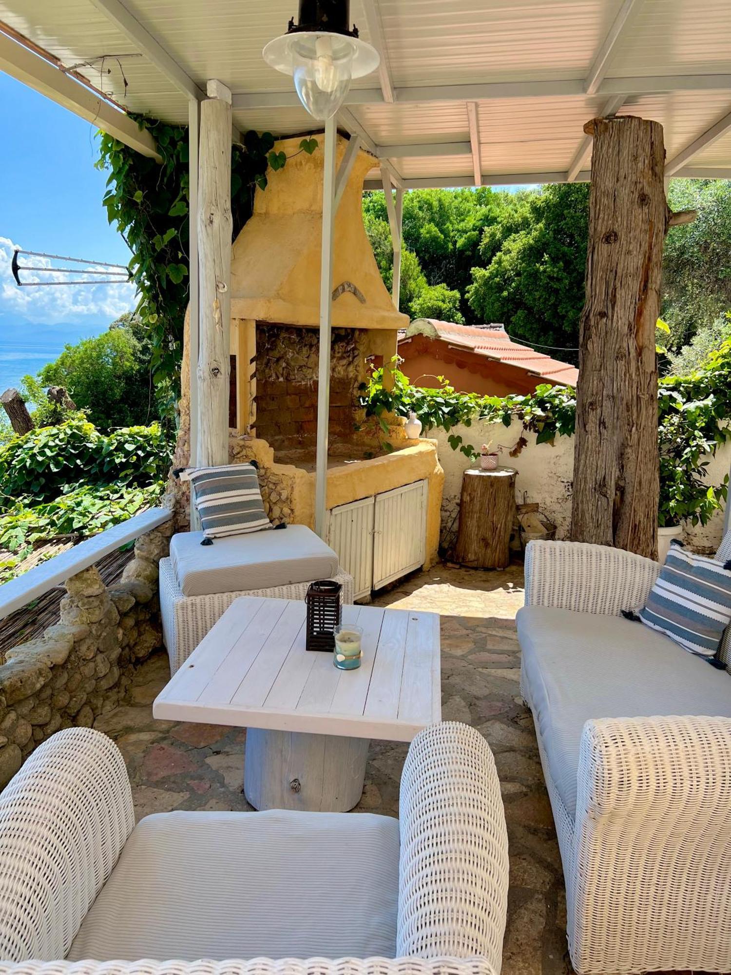 Kohyli Beachfront House Agia Pelagia Chlomou Екстериор снимка